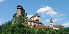 The most attractive tourist locality of the northern Slovakia is the Orava Castle lying on the river Orava near the village Oravský Podzámok, below impressive cliffs. In 1370, it became a county castle and the seat of the Orava Castle estate, which included almost the whole region of Orava.
* * * *
Oravský hrad castle. Distance 42 Km.